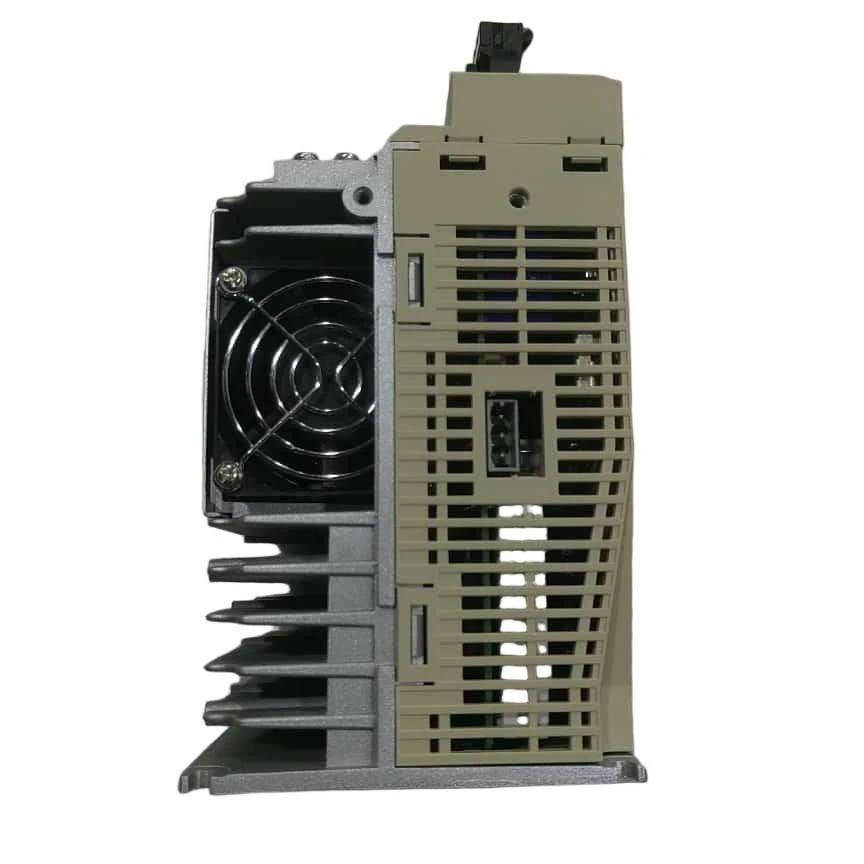 YASKAWA SGDV-1R9D11A